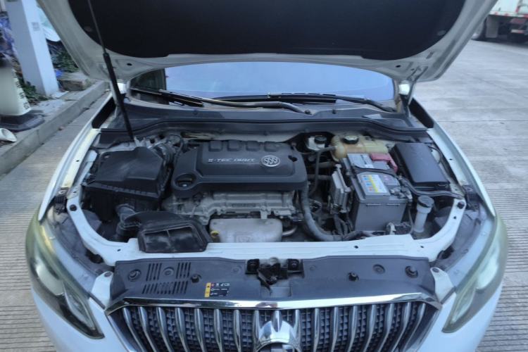 Used Buick GT 2017 15N Automatic Elite Version Engine Bay