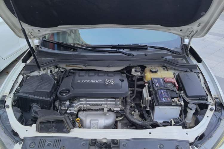Used Buick GT 2017 15N Automatic Elite Version Engine Bay