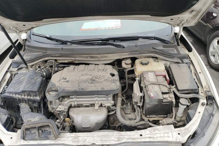 Used Buick GT 2017 15N Automatic Elite Version Engine Bay