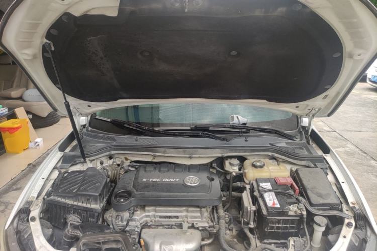Used Buick GT 2017 15N Automatic Entry-Level Trim Engine Bay
