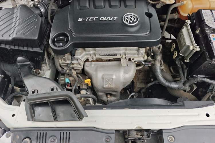 Used Buick GT 2017 15N Automatic Elite Version Engine Bay