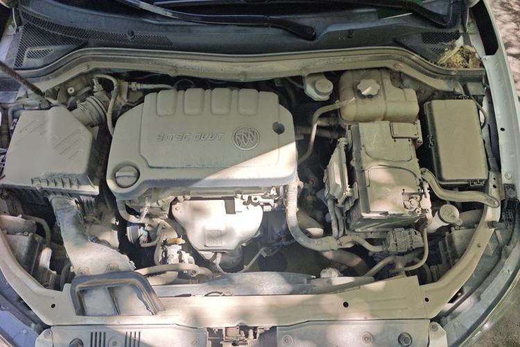 Used Buick GT 2017 15N Manual Elite Version Engine Bay