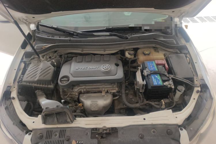 Used Buick GT 2017 15N Automatic Elite Version Engine Bay