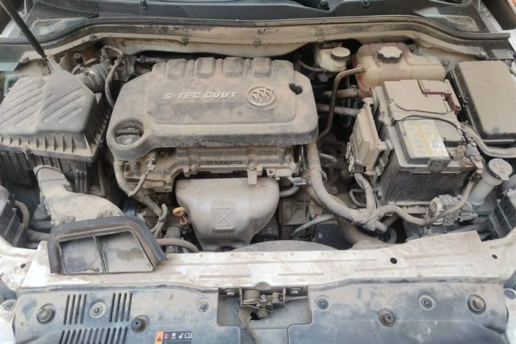 Used Buick GT 2017 15N Automatic Entry-Level Trim Engine Bay