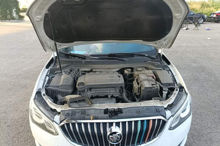 Used Buick GT 2017 15N Automatic Entry-Level Trim Engine Bay