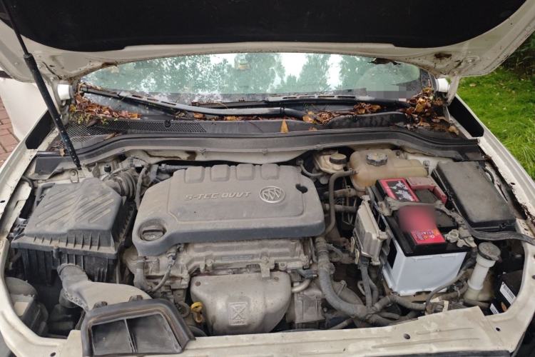 Used Buick GT 2017 15N Automatic Elite Version Engine Bay