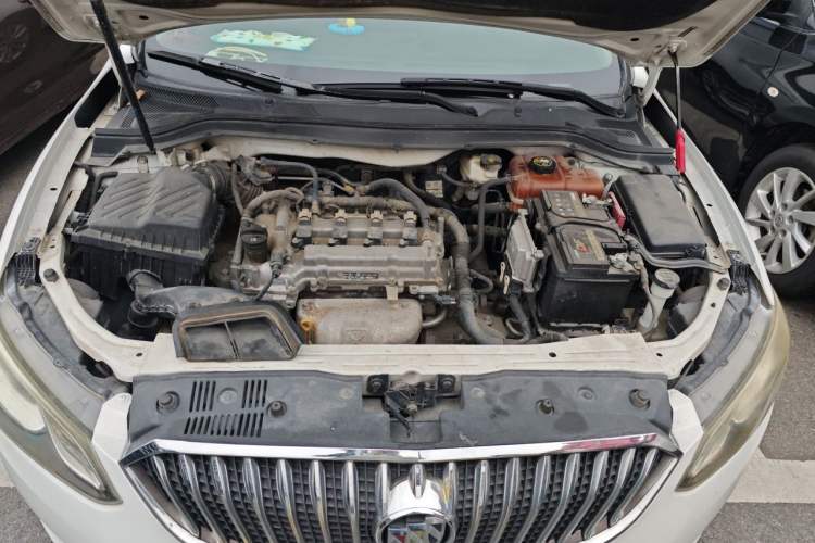 Used Buick GT 2017 15N Automatic Entry-Level Trim Engine Bay