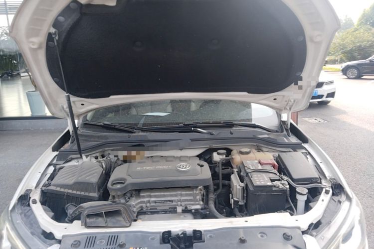 Used Buick GT 2017 15N Manual Elite Version Engine Bay