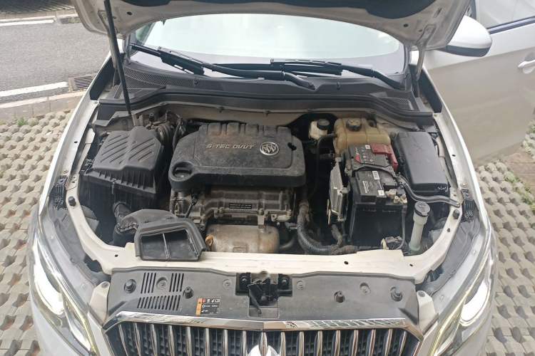 Used Buick GT 2017 15N Automatic Elite Version Engine Bay