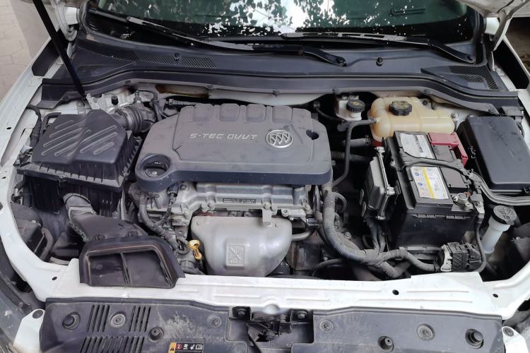 Used Buick GT 2017 15N Automatic Elite Version Engine Bay