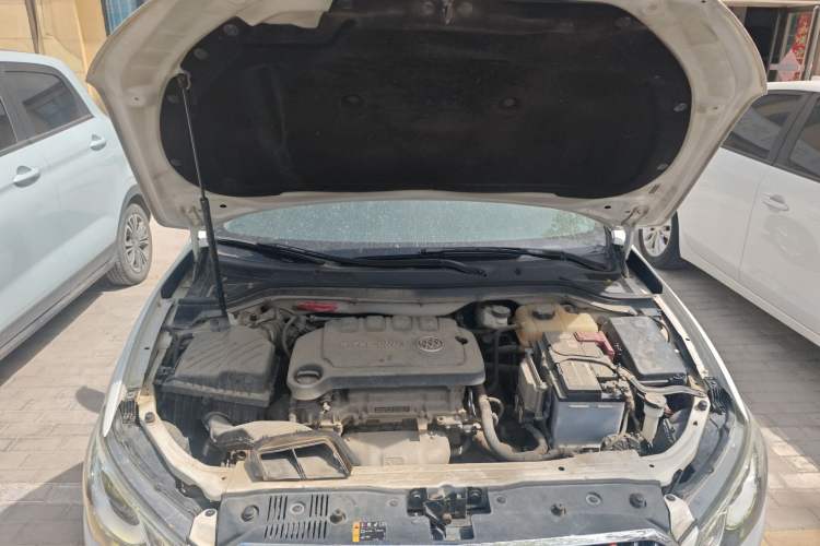Used Buick GT 2017 15N Automatic Entry-Level Trim Engine Bay