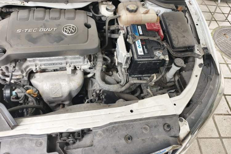 Used Buick GT 2017 15N Automatic Deluxe Edition Engine Bay Left