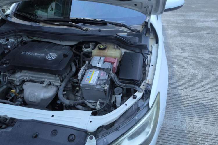 Used Buick GT 2017 15N Automatic Elite Version Engine Bay Left