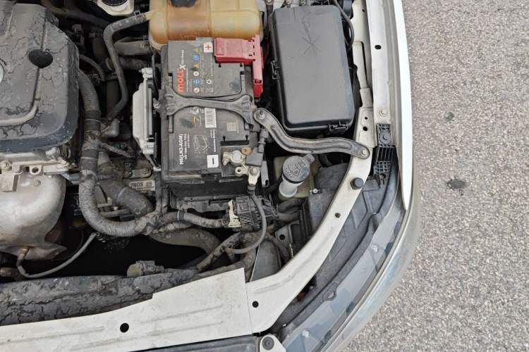 Used Buick GT 2017 15N Automatic Elite Version Engine Bay Left
