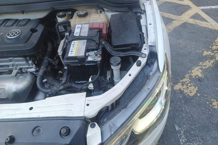 Used Buick GT 2017 15N Automatic Entry-Level Trim Engine Bay Left