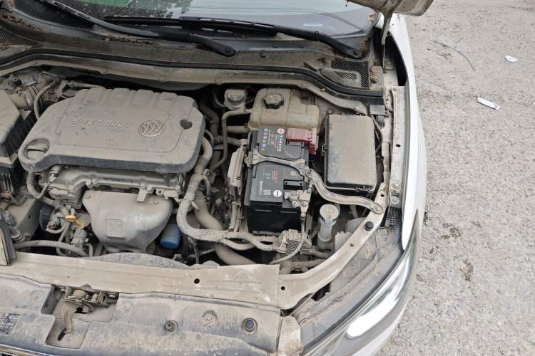 Used Buick GT 2017 15N Manual Entry-Level Trim Engine Bay Left