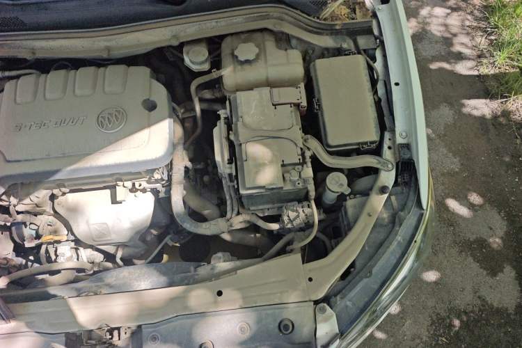 Used Buick GT 2017 15N Manual Elite Version Engine Bay Left