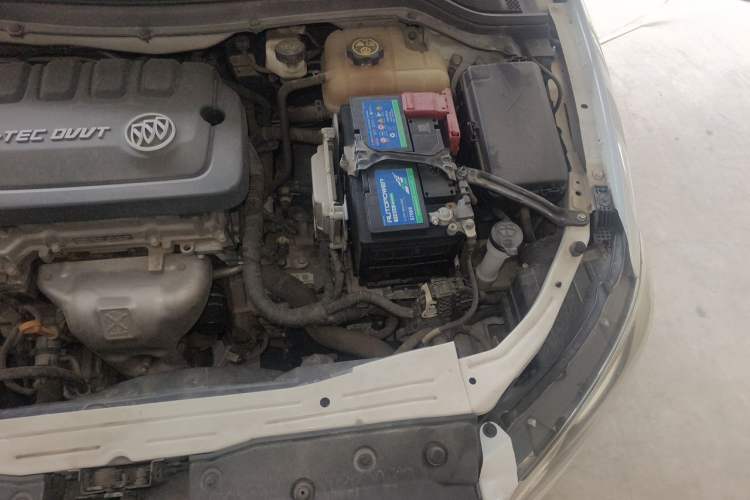 Used Buick GT 2017 15N Automatic Elite Version Engine Bay Left