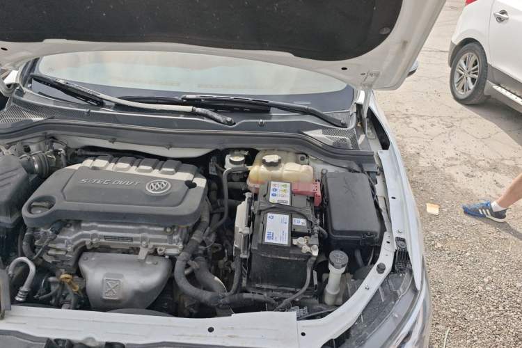 Used Buick GT 2017 15N Manual Elite Version Engine Bay Left