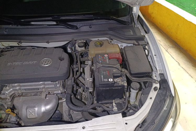 Used Buick GT 2017 15N Manual Elite Version Engine Bay Left