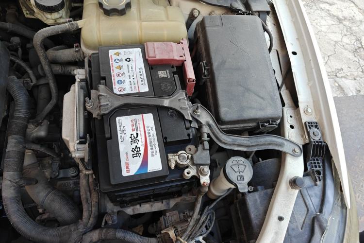 Used Buick GT 2017 15N Automatic Deluxe Edition Engine Bay Left