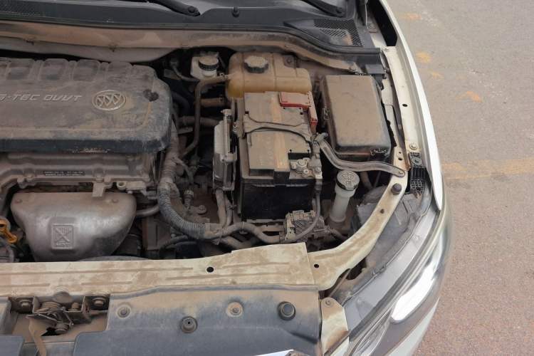 Used Buick GT 2017 15N Automatic Entry-Level Trim Engine Bay Left