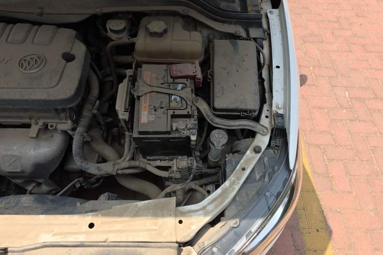 Used Buick GT 2017 15N Manual Elite Version Engine Bay Left