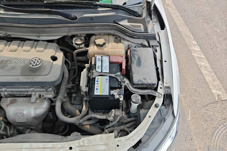 Used Buick GT 2017 15N Automatic Elite Version Engine Bay Left