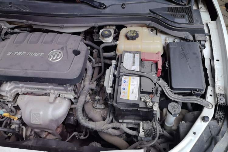 Used Buick GT 2017 15N Automatic Elite Version Engine Bay Left
