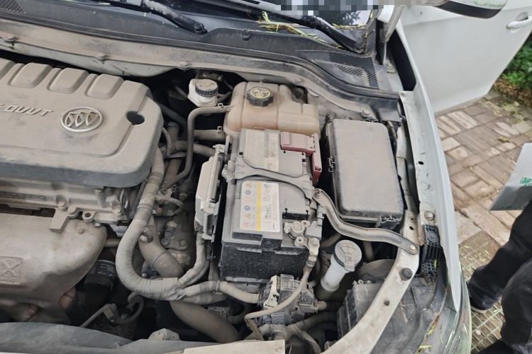 Used Buick GT 2017 15N Automatic Entry-Level Trim Engine Bay Left