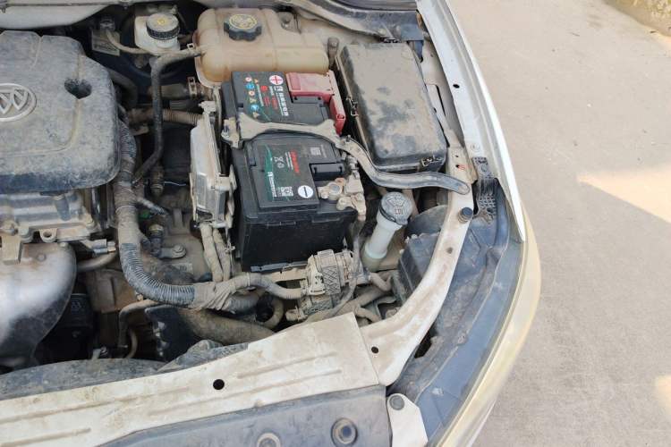 Used Buick GT 2017 15N Automatic Elite Version Engine Bay Left