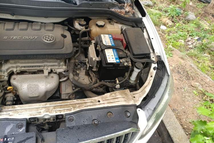 Used Buick GT 2017 15N Automatic Entry-Level Trim Engine Bay Left