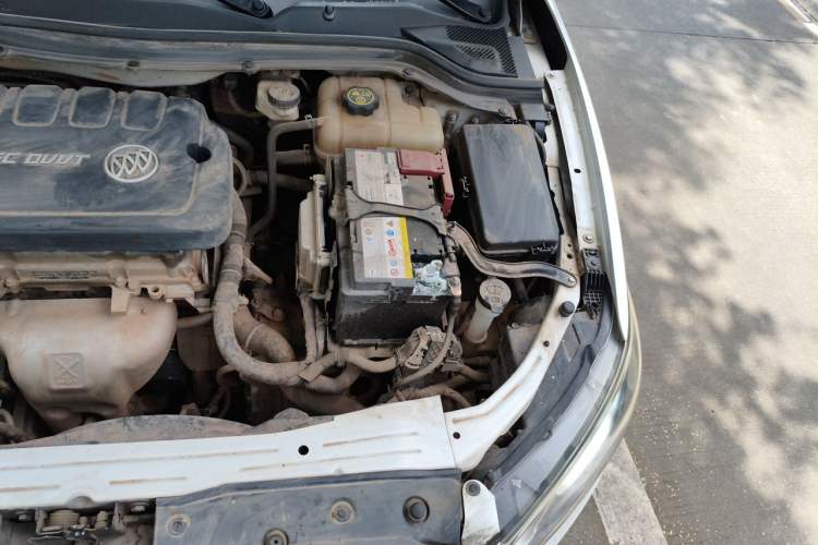 Used Buick GT 2017 15N Automatic Elite Version Engine Bay Left