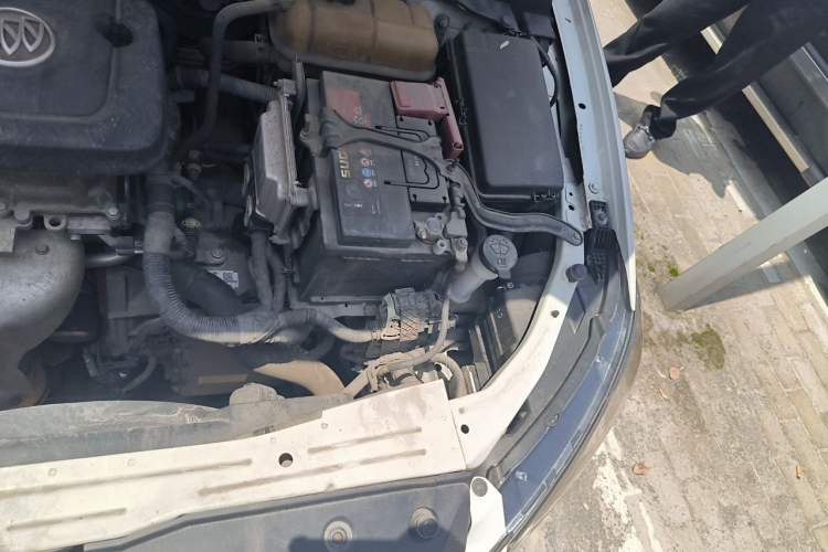 Used Buick GT 2017 15N Automatic Elite Version Engine Bay Left