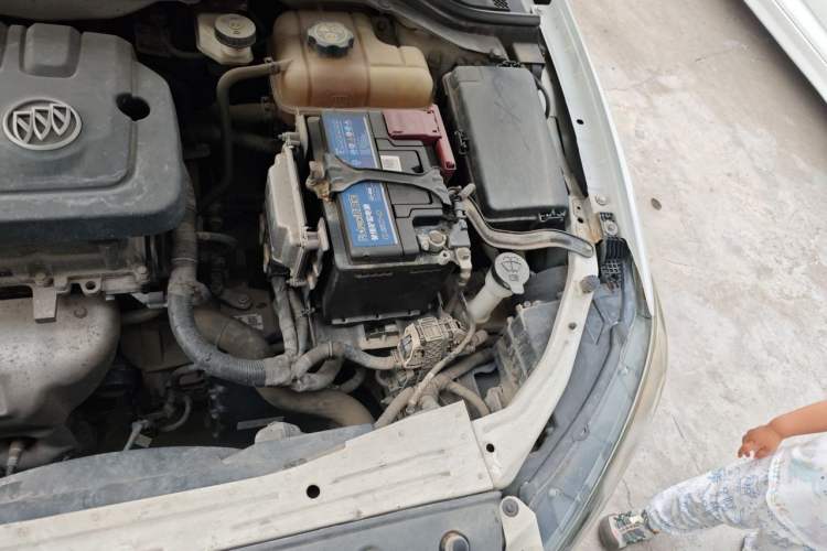 Used Buick GT 2017 15N Automatic Elite Version Engine Bay Left