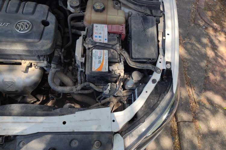 Used Buick GT 2017 15N Manual Elite Version Engine Bay Left