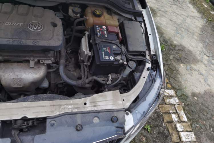 Used Buick GT 2017 15N Automatic Deluxe Edition Engine Bay Left