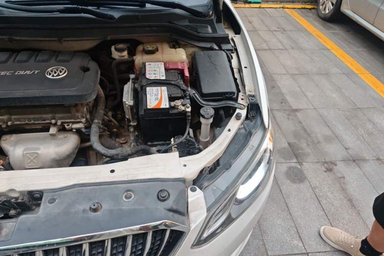 Used Buick GT 2017 15N Automatic Elite Version Engine Bay Left