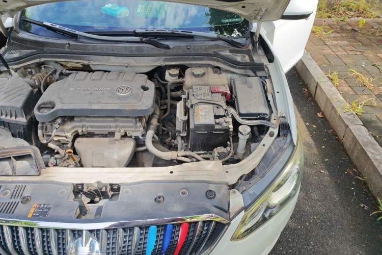 Used Buick GT 2017 15N Manual Elite Version Engine Bay Left