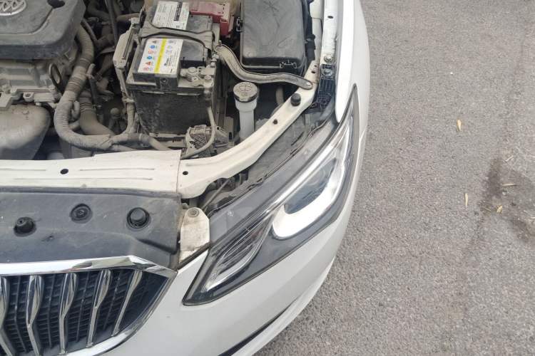 Used Buick GT 2017 15N Manual Elite Version Engine Bay Left
