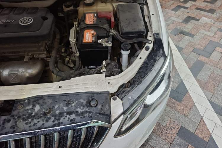 Used Buick GT 2017 15N Automatic Elite Version Engine Bay Left
