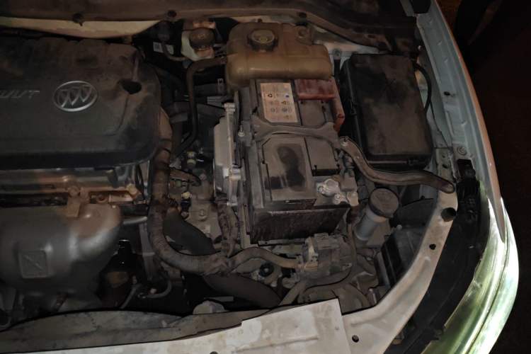 Used Buick GT 2017 15N Automatic Elite Version Engine Bay Left
