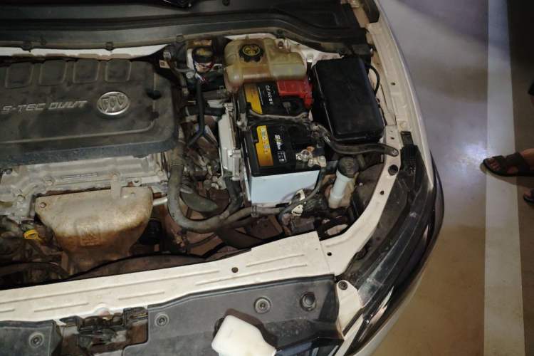 Used Buick GT 2017 15N Manual Entry-Level Trim Engine Bay Left