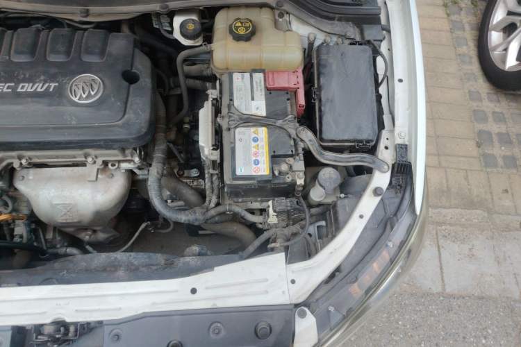 Used Buick GT 2017 15N Automatic Elite Version Engine Bay Left