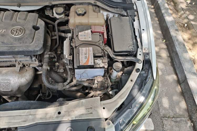 Used Buick GT 2017 15N Automatic Elite Version Engine Bay Left