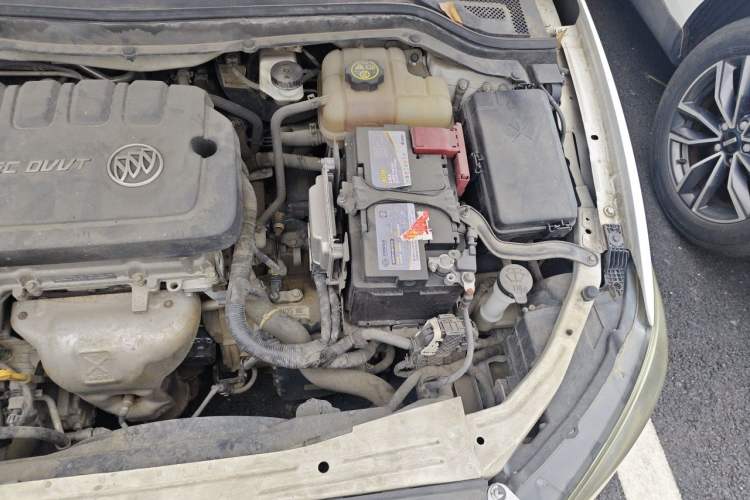 Used Buick GT 2017 15N Automatic Elite Version Engine Bay Left