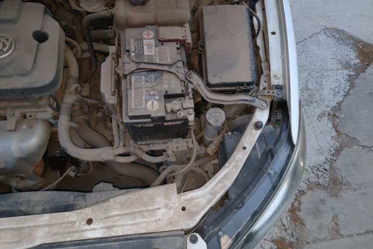 Used Buick GT 2017 15N Manual Elite Version Engine Bay Left