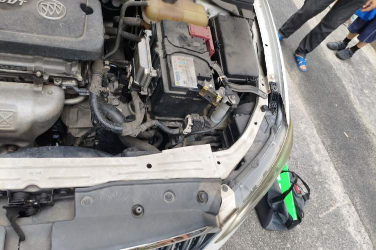 Used Buick GT 2017 15N Automatic Elite Version Engine Bay Left
