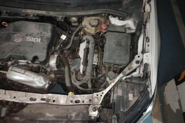 Used Buick GT 2017 15N Automatic Elite Version Engine Bay Left