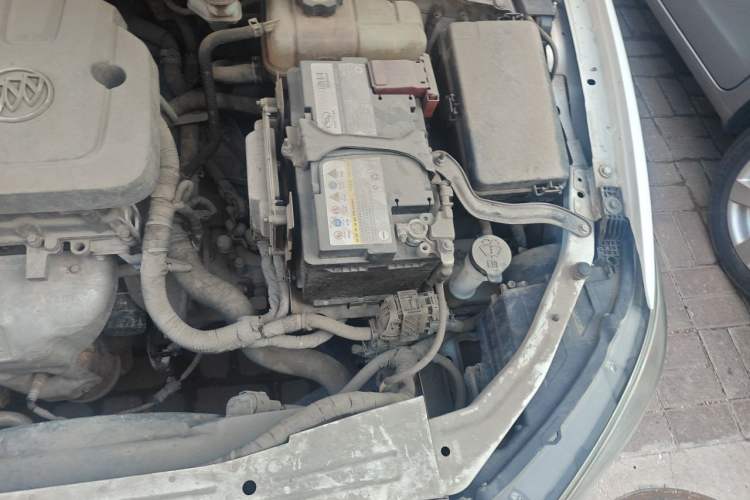 Used Buick GT 2017 15N Manual Elite Version Engine Bay Left